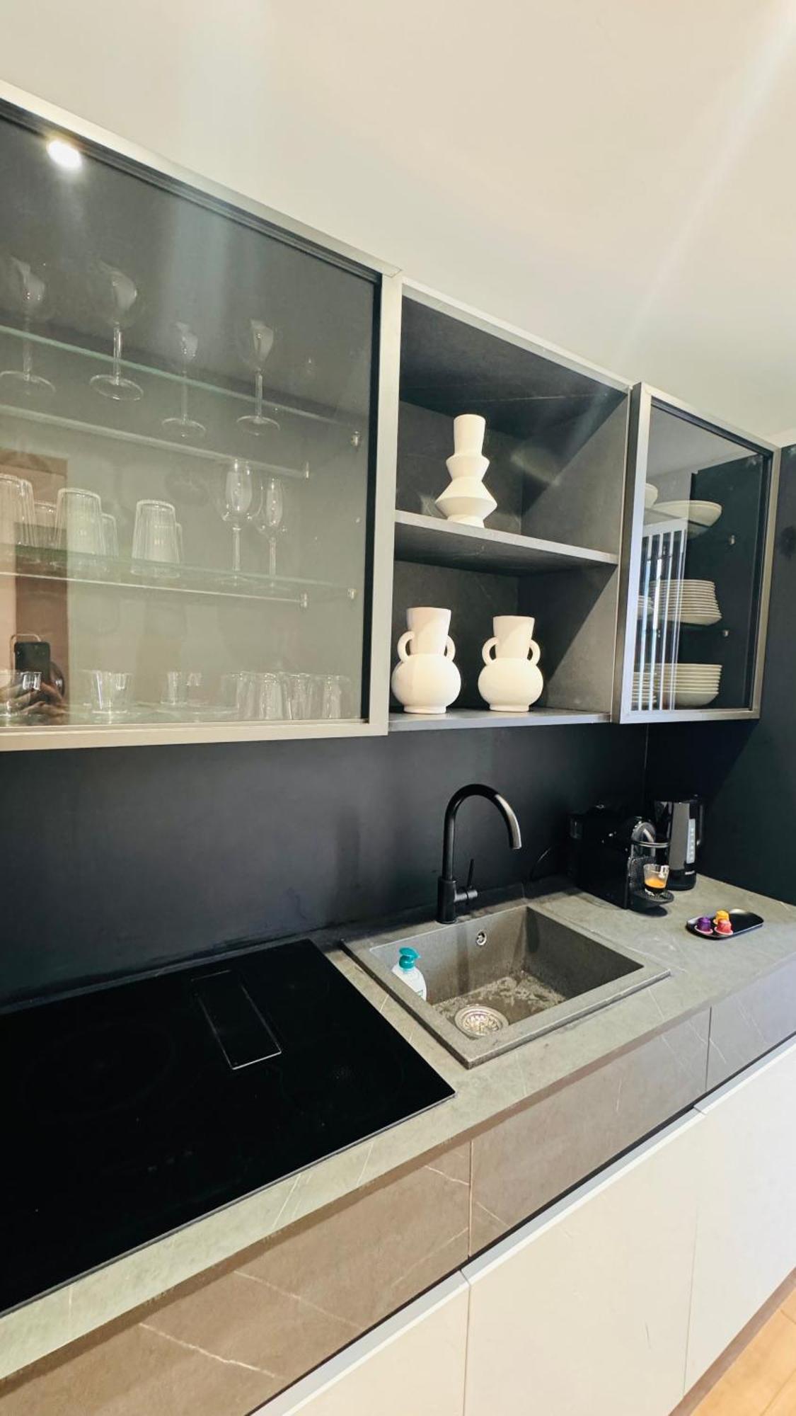 Appartement 50M De La Plage Et Toutes Commodites, Plein Centre Ville Et Silencieux 라그랑모트 외부 사진